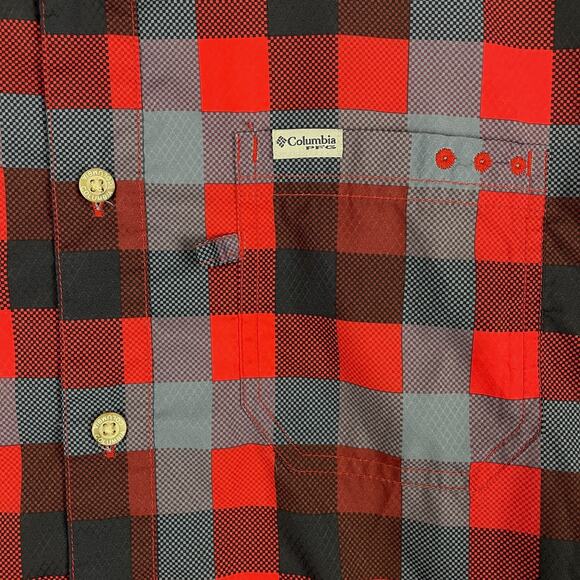Columbia PFG Shirt Mens Medium Red Blue Plaid Short Sleeve Omni-Shade Fishing - Picture 3 of 13